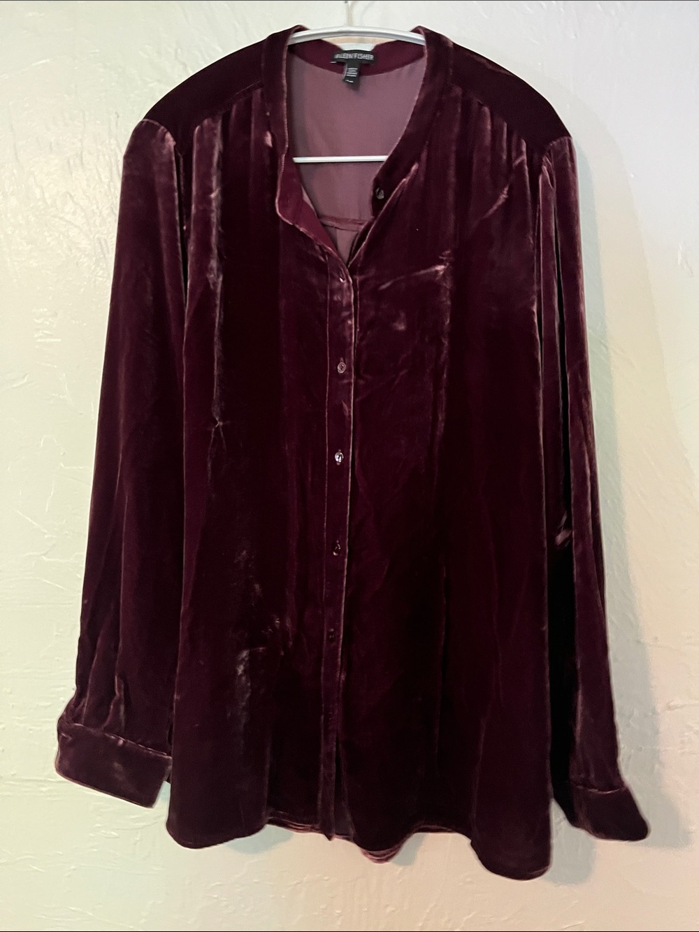 Amanda & Chelsea Velvet Button-Down Blouse - Burgundy
